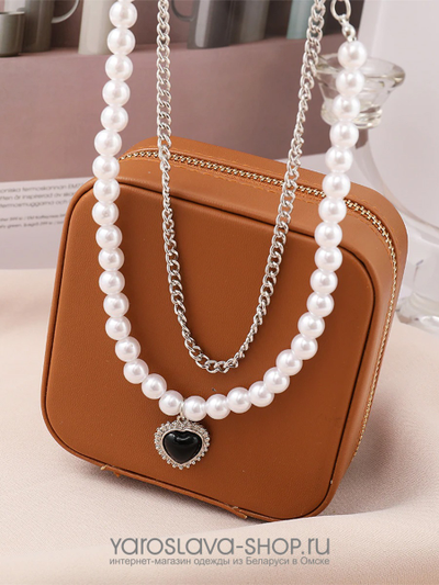 Ожерелье жемчужное с цепью под серебро с подвеской черное сердце