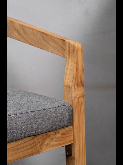 Кресло обеденное из тика Vento