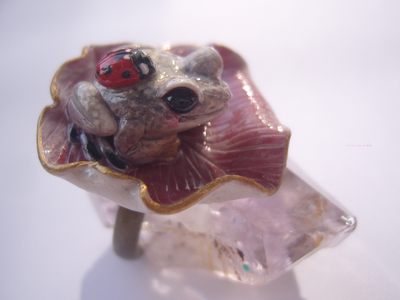 Кольцо с лягушкой "Принцесса Смеяна и божья коровка"