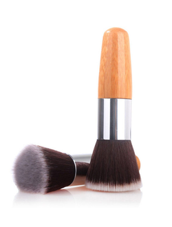 Кисть для минеральной пудры (основы) Flat Top кабуки на бамбуковой ручке