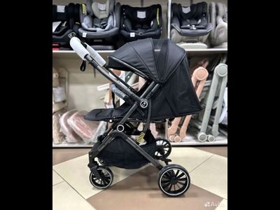 Детская коляска Luxmom 525 Черный (перекидная ручка)