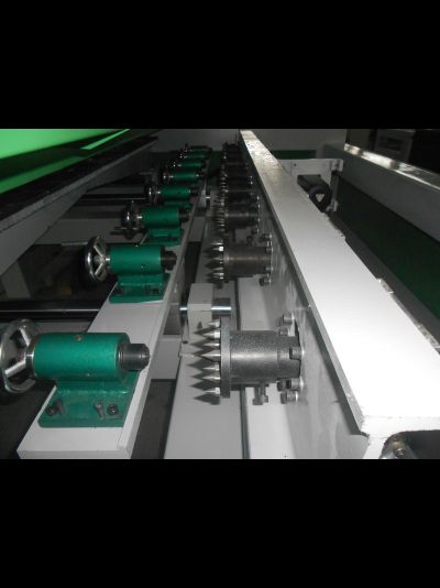 Фрезерно-гравировальный станок с ЧПУ WoodTec T-2512x8