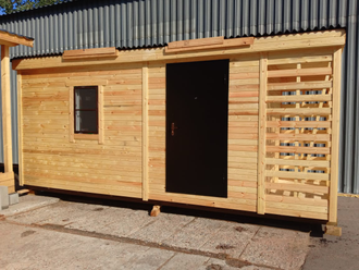 Готовый хозблок с дровником 6х2,2 м