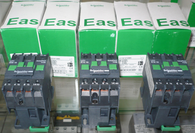 Магнитные пускатели LC1E Schneider Electric™, катушка управления 220В АС