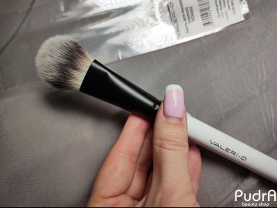 Valeri-D Кисть для визажа (ТСН202; таклон; овальная) | Валери Д
