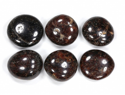 Гранат Альмандин, галтовка в ассортименте, Индия (18-20 мм, 4-6 г) №26947