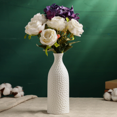 Ваза керамическая, высота 20 см