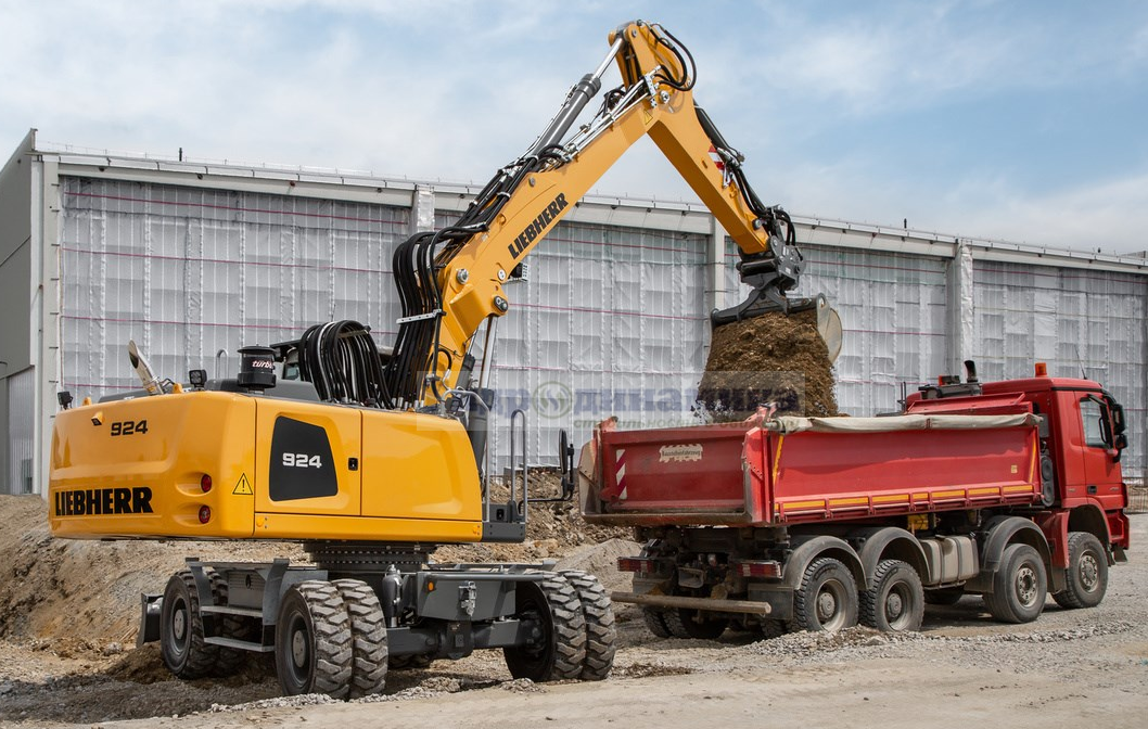 Liebherr A924