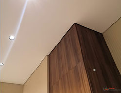 Коридор на теневом профиле eurokraab 6 м2 с 4 светильниками