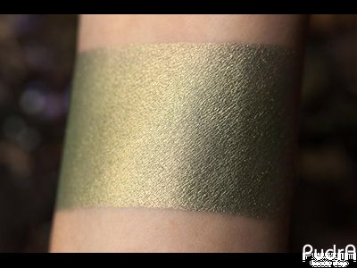 Tammy Tanuka Рассыпчатые тени для век Запутывающая следопытов 1 мл