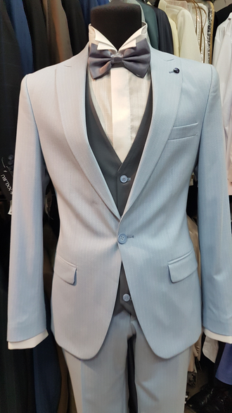 Костюм голубой