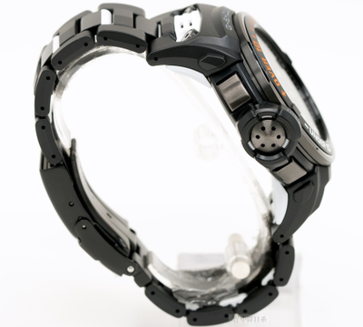 Часы Casio G-Shock GWN-Q1000MC-1A