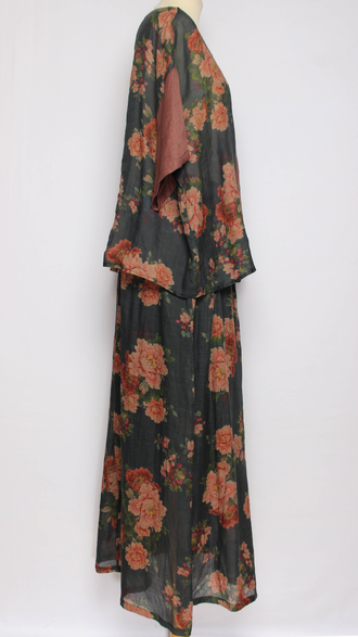 Костюм "Комбинированный короткий рукав" черный розы до р.44-46