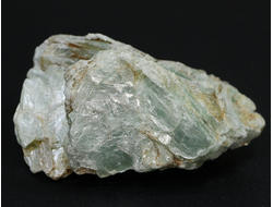 Тальк зеленый (благородный) необработанный, Урал, Шабры (68*43*37 мм, 93 г) №20564