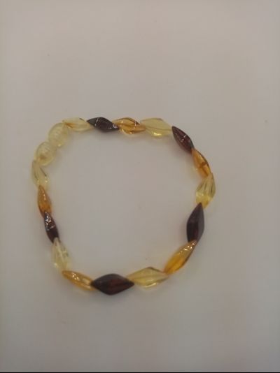 Браслет"Змейка" из натурального янтаря