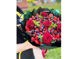 Букет из ягод "Шанель"