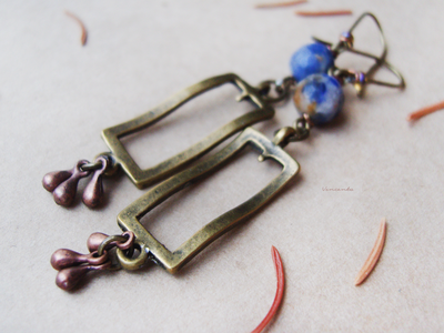 "Чай с небесными сферами", бохо-серьги с содалитом