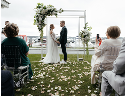 Арка для выездной церемонии "Портал"