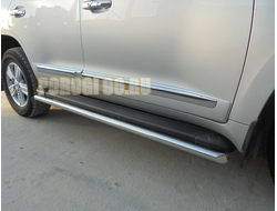 Защита штатного порога d60 для Toyota Land Cruiser 200 2007-2012