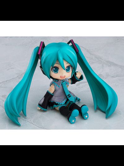 Кукла нендороид Мику Хацунэ (Miku Hatsune)