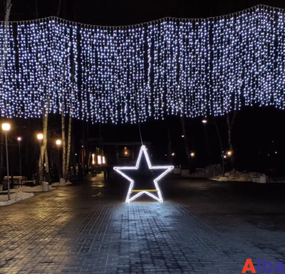 Фотозона звезда с лавочкой