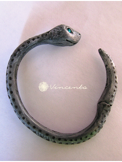 Хозяйка Сумеречного Леса. Браслет в виде змеи. Авторское украшение в анималистическом стиле