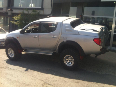 Крышка кузова с релингами