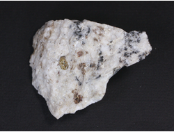 Циркон (кристаллы в породе), Россия, Южный Урал, Вишневые горы (57*43*28 мм, 48 г) №17775