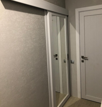 СДВИЖНАЯ ДВЕРЬ (КУПЕ)/ OPTIMA PORTE/ TURIN 501.1/ ЗЕРКАЛО О ОДНОЙ СТОРОНЫ/ БЕЛЫЙ МОНОХРОМ