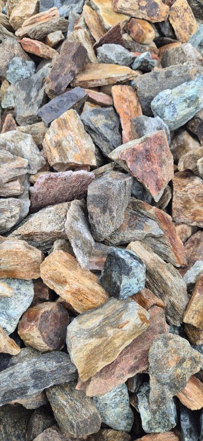 Микс уральская каменная крошка, фракция 20-40 мм