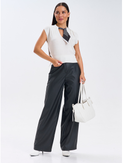 Джемпер с коротким рукавом и v-образным вырезом