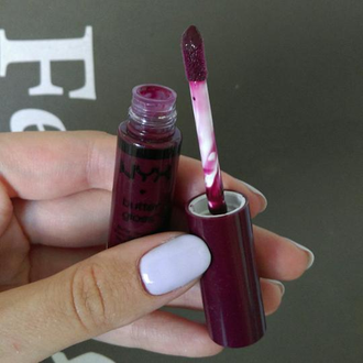 Масляный блеск для губ NYX Butter Lip Gloss 22 Devil's Food Cake