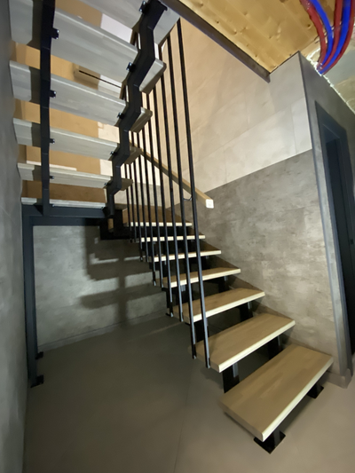 Лестница на металлическом каркасе - проект №212