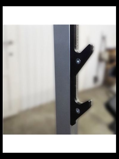 Скамья для жима под углом вверх AV102/80