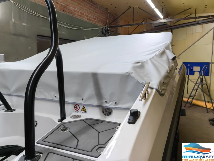 Тент кокпита ВИКТОРИ 570