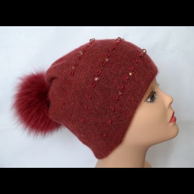 Шапка вязаная с помпоном Vizio Италия 5501 CLP бордовая