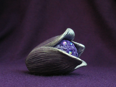 Кольцо "Цветок Сумерки". Кольцо в виде волшебного цветка со стразами Сваровски