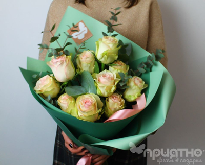 Букет цветов на 8 марта № 723