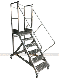 Лестница с площадкой ЛС-1.1 угол 45 гр.