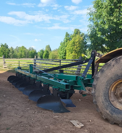 Плуг ПЛН 8-35(8-40) с предплужниками для тракторов К-700,МТЗ-1523