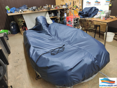 Тент стояночный  на лодку ПВХ - 300 - 320 - 340  для укрытия лодки от дождя пыли и росы (зак.3890)