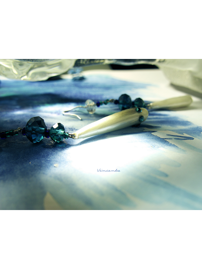 Принцесса Миядзаки. Серьги-капли с хрустальными бусинами и чешским бисером