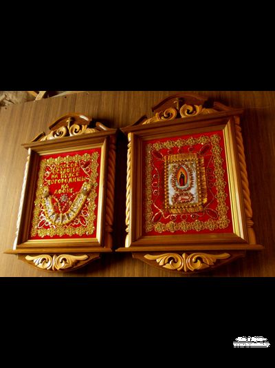 Настенные киоты на заказ