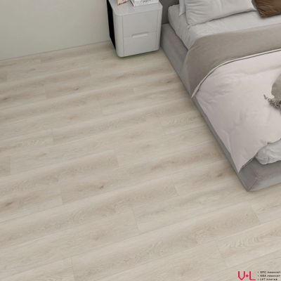 SPC ламинат Union Essence Дуб Айвори ES02-04L 43 класс толщина 4.2 мм с фаской замковый 2.7889 м2