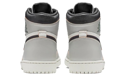 Air jordan 1 retro high sb nyc to paris store