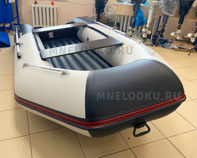 Моторная лодка Хантер 345 ЛКА нос