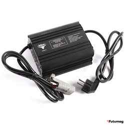 Зарядное устройство для тяговых свинцово-кислотных аккумуляторов Rutrike 24V10A