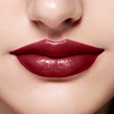 ARTISTRY GO VIBRANT™ Кремовая губная помада 107 Take Charge Red