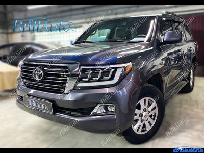 Рестайлинг Toyota Land Cruiser 200 07-15 стиль 21 + фары стиль LC300