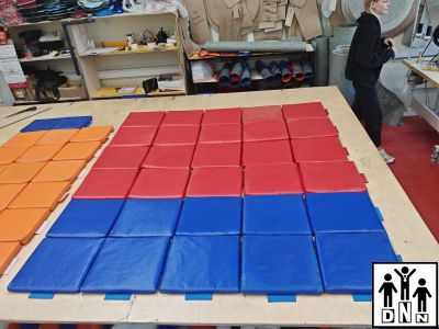 Модульный мягкий пол DNN 30х30х3 см тент красный